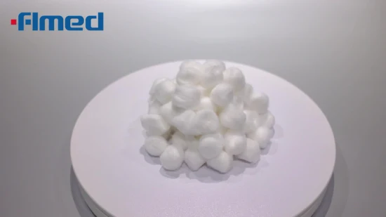Hochsaugfähiger medizinischer Mullball aus 100 % Baumwolle